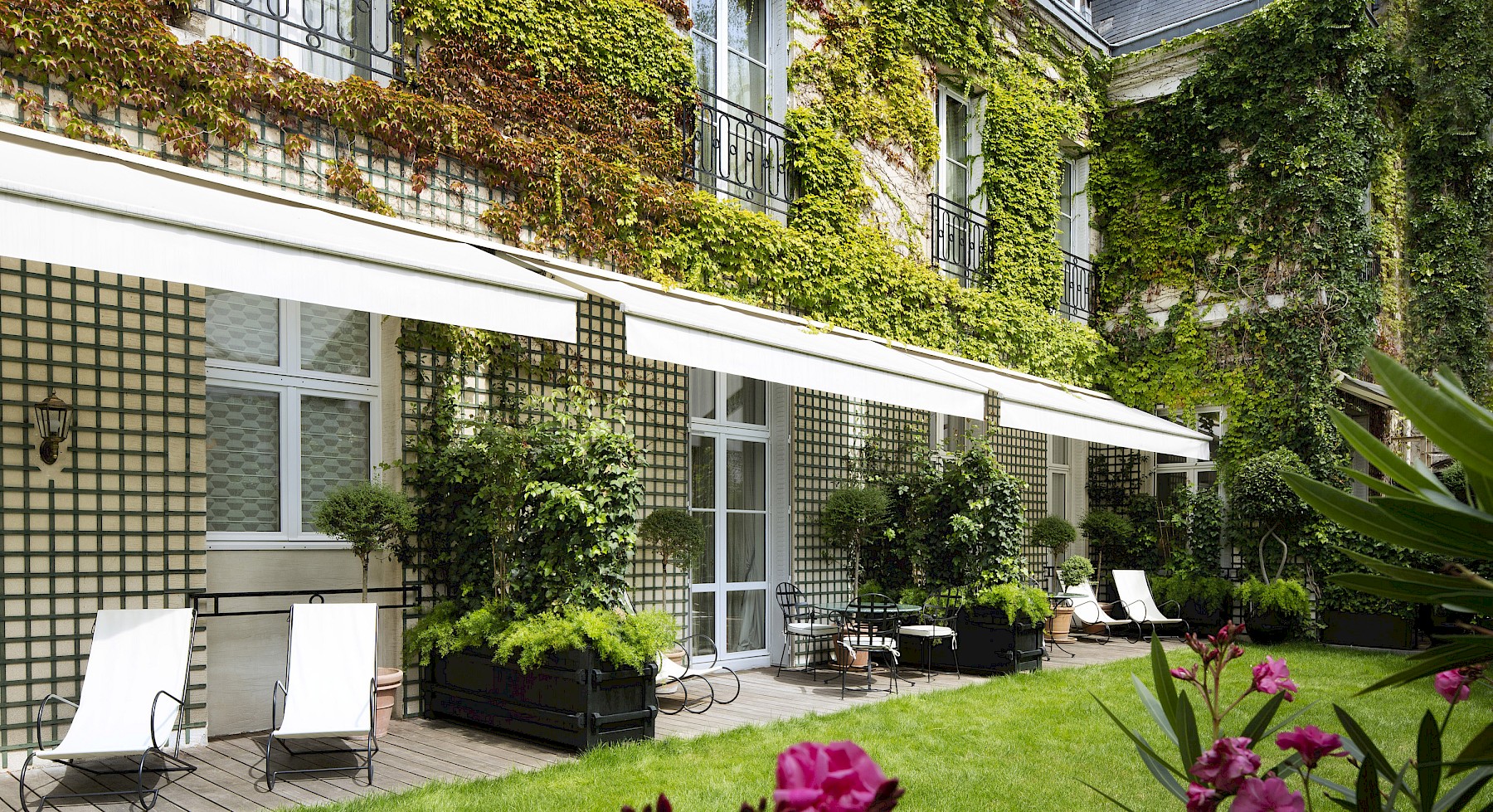 Garden at Relais Christine