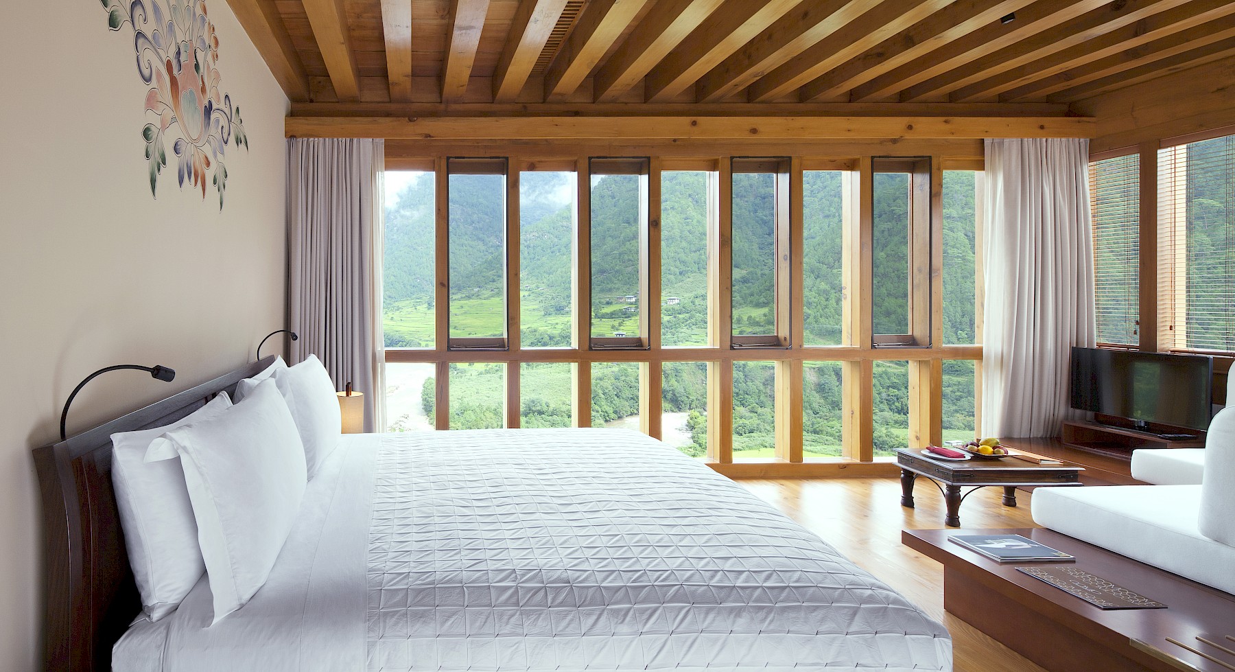 Valley Room Como Uma Pinakha