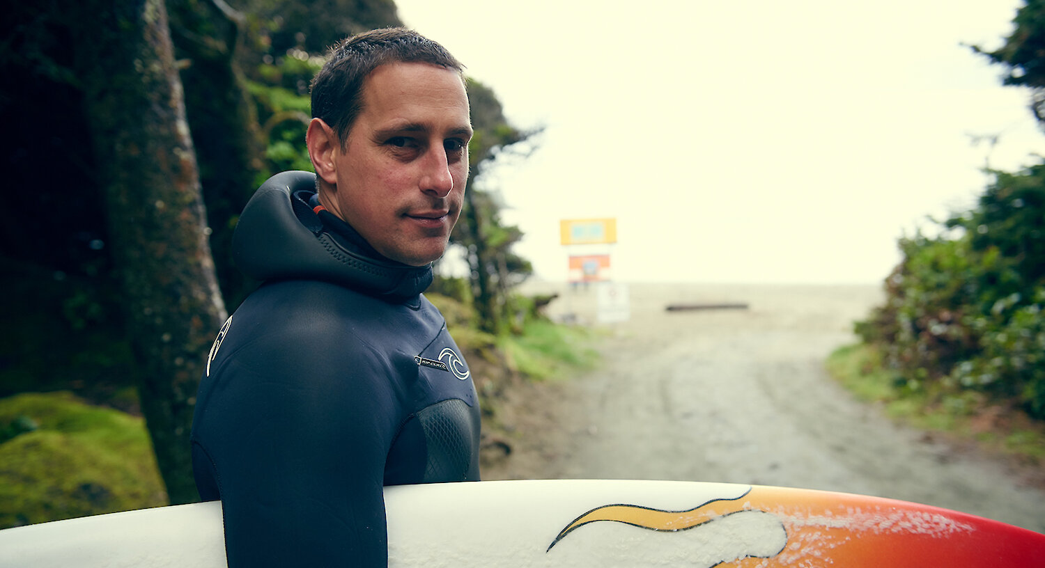 Surfs Up © Michael Becker