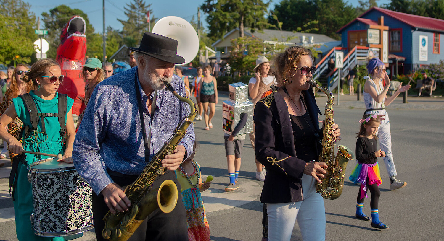 Tofino Jazz Fest Parade by sunsetamedia